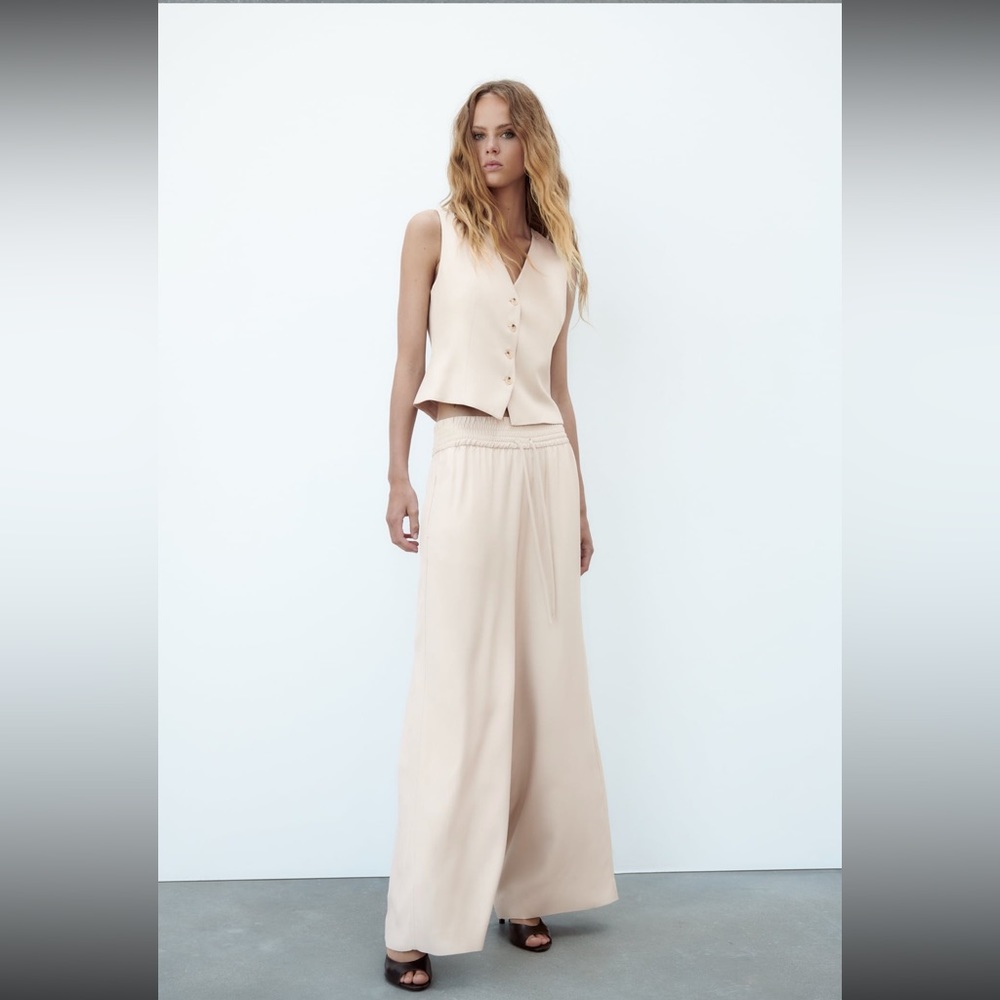 Zara flowy wide leg pants